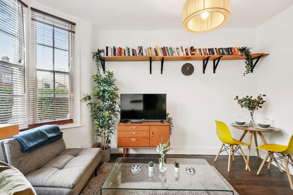 2 Bed Garden Flat Leyton Village Londres Extérieur photo