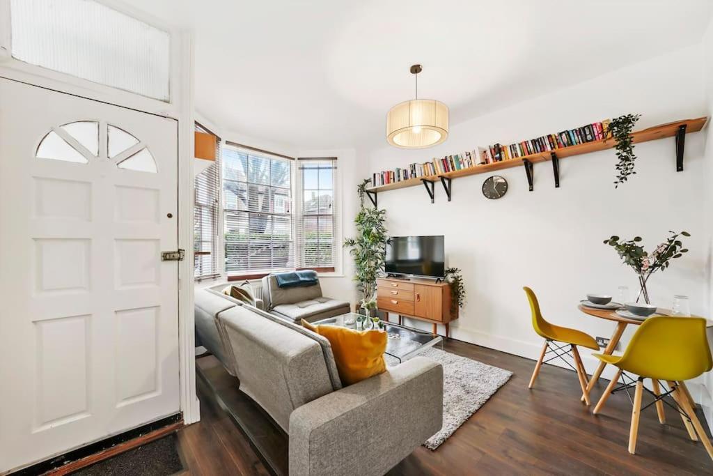 2 Bed Garden Flat Leyton Village Londres Extérieur photo